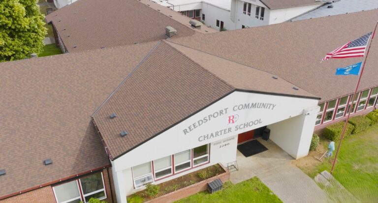 Reedsport community charter school - dakota roofing