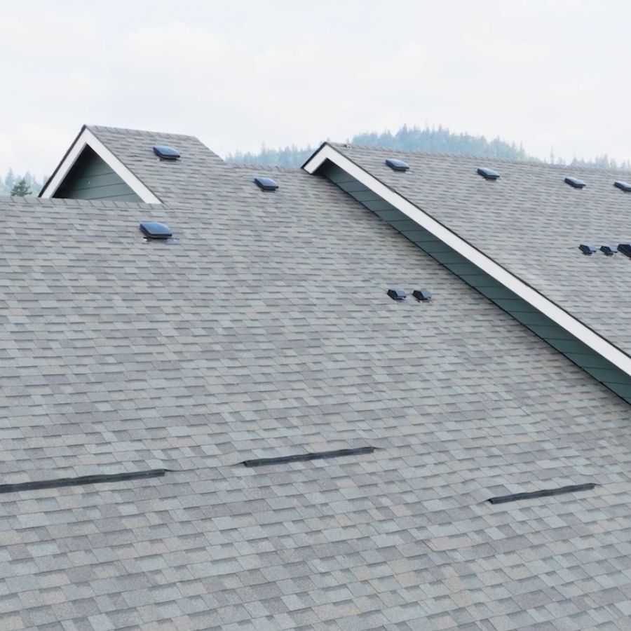 How does snow and freezing temps affect different roofing materials